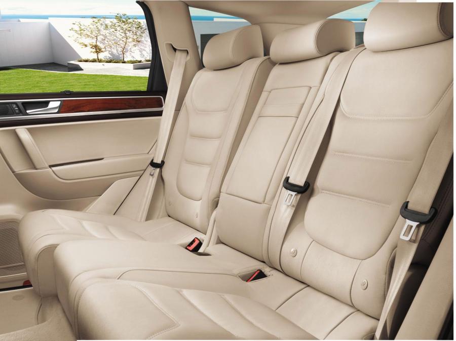 Volkswagen Touareg 3.0 TDi Clean Diesel 2011 года  (фото 3 из 5)